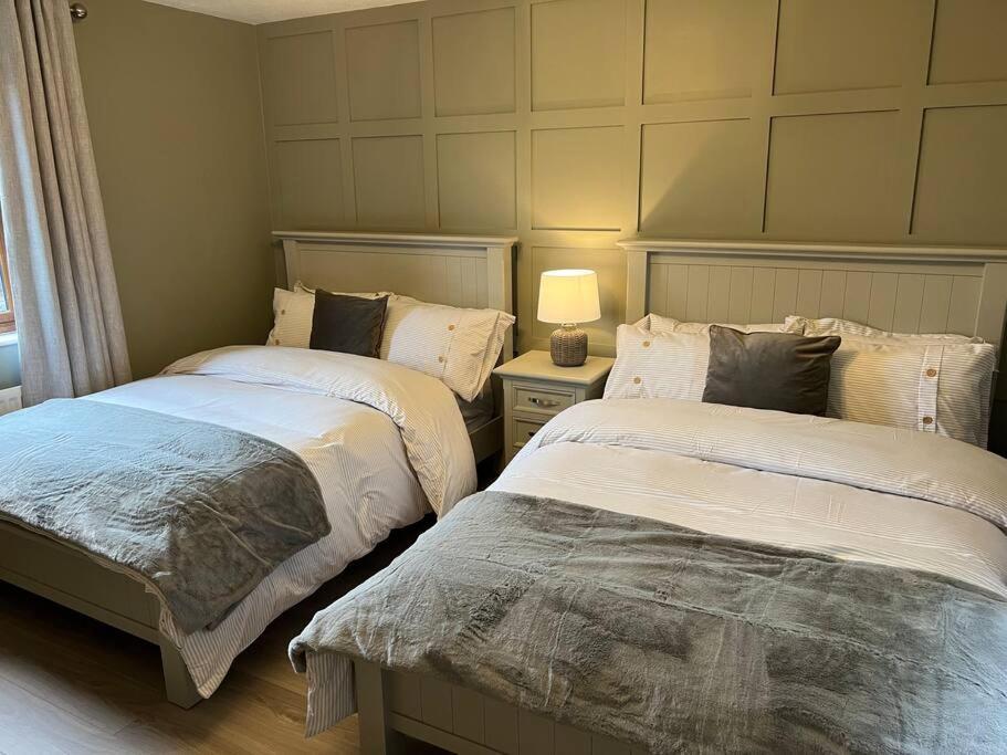 Sarah'S Cottage نيوري المظهر الخارجي الصورة